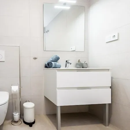 Casa Laura شقة إِستيبونا